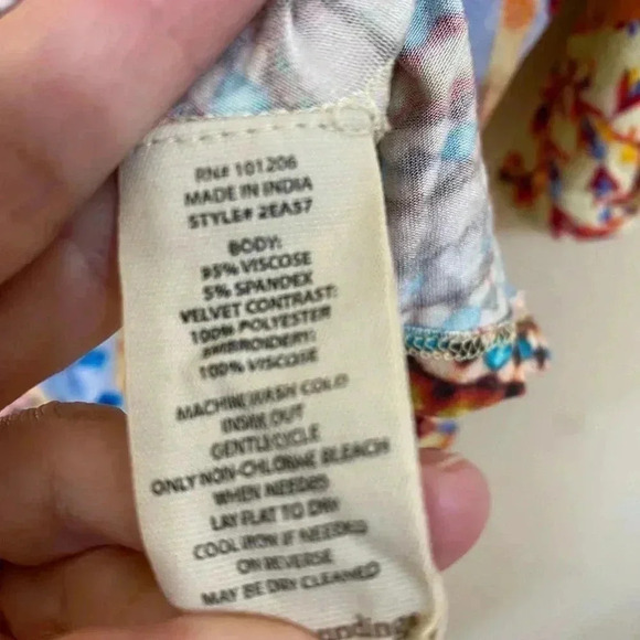 Soft surroundings  Fifi  tunic velvet embroidered cotton top size small - Picture 5 of 8